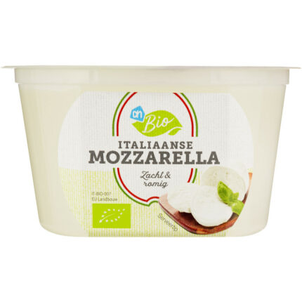 AH Biologisch Italiaanse mozzarella bevat 0.7g koolhydraten