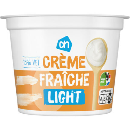 AH Creme fraiche light 15% vet bevat 4g koolhydraten