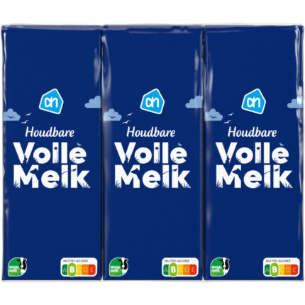 AH Houdbare volle melk 6-pack bevat 4.5g koolhydraten