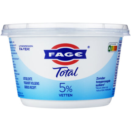 Fage Total Griekse yoghurt 5% bevat 3g koolhydraten