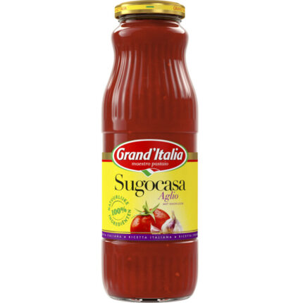 Grand' Italia Sugocasa aglio pastasaus bevat 7g koolhydraten