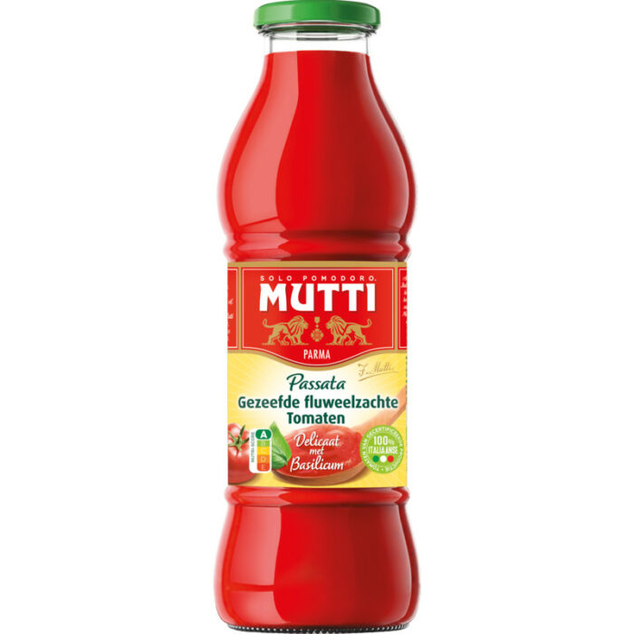 Mutti Passata gezeefde tomaten basilicum bevat 5.1g koolhydraten