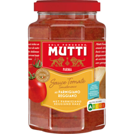 Mutti Pastasaus Parmigiano Reggiano bevat 5g koolhydraten
